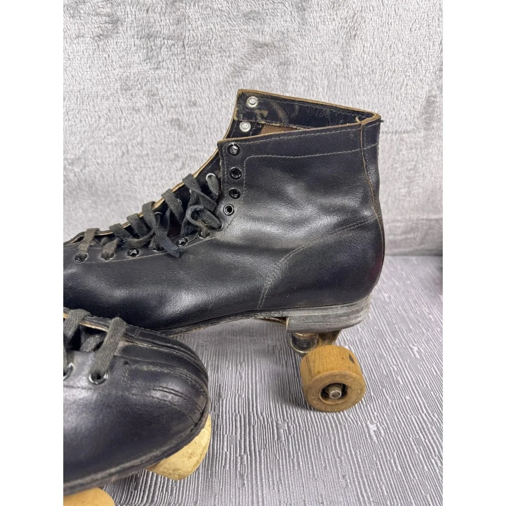 Vintage Chicago Mens Rink Roller Skates Size 9 Black Leather Quad ARROW Wheels